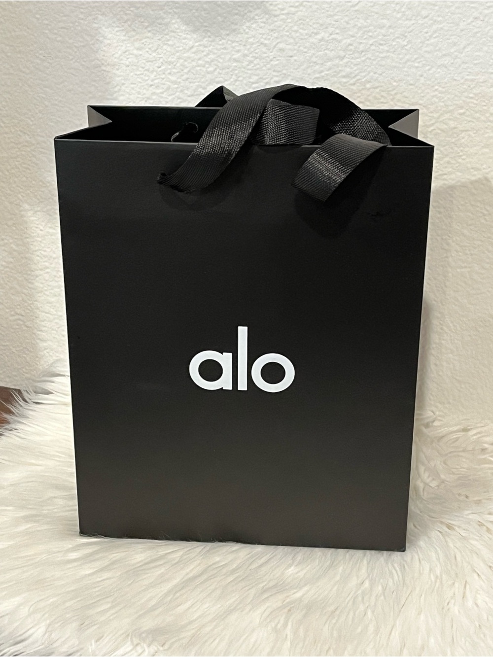 Alo Yoga Black Paper Shopping Bag